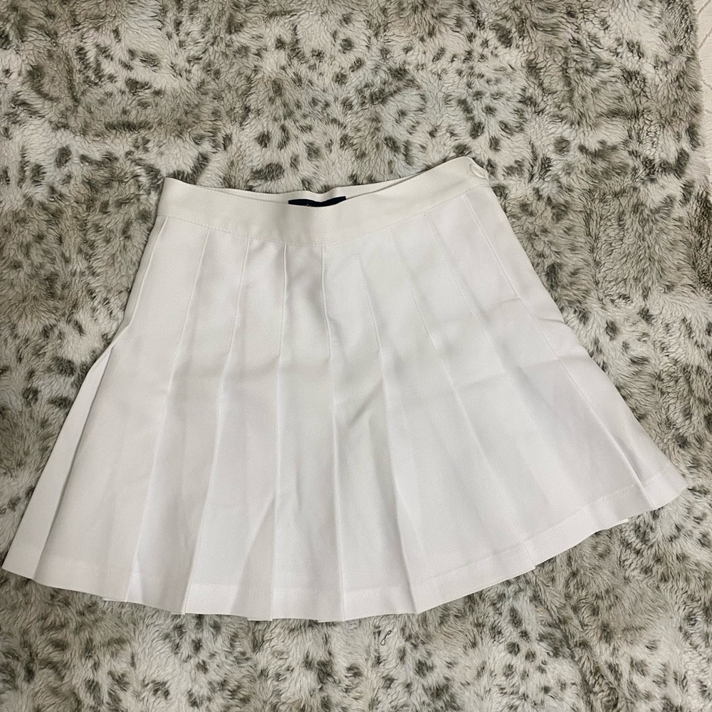 American Apparel tennis skirt, womens small, brand new with tags!